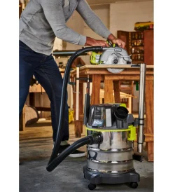 Aspiratore solidi e liquidi a batteria