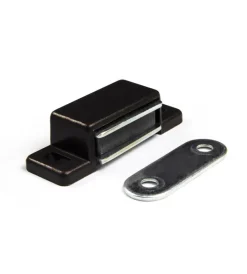 Ferramenta Per Mobili E Infissi- Chiusure magnetiche da applicare - forza 4 kg. - nero - 4 pz.