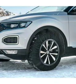Sale Coppia di calze da neve per auto snowdrive