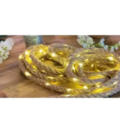 Sale Corda decorativa elettrica con gocce led a luce bianca calda, 5 metri Illuminazione Per Esterno