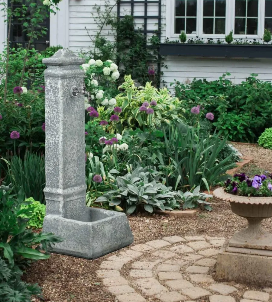 Fontane, Decorazioni E Pavimentazioni-Kam Fontana da giardino vedovella "isernia" in cemento anticato grigio, 29,8x26x79 cm