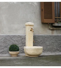 Fontane, Decorazioni E Pavimentazioni- Fontana vedovella anticata "candelo" colore nocciola con doppio rubinetto -  49x55x104 cm