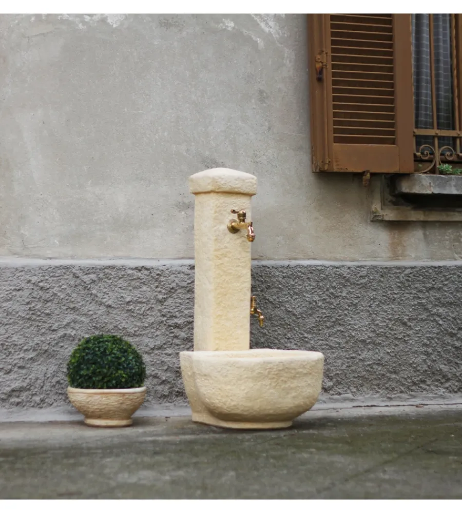 Fontane, Decorazioni E Pavimentazioni- Fontana vedovella anticata "candelo" colore nocciola con doppio rubinetto - 49x55x104 cm