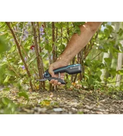 Gardena Potatori|Forbice da potatura a batteria "assistcut" taglio 25 mm 3,6v 2ah