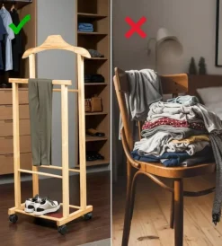 Online Indossatore per abiti con ruote 