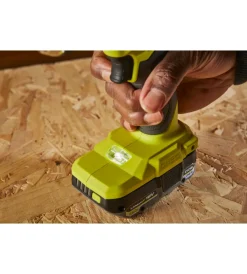 Trapani E Avvitatori-Ryobi Kit trapano a percussione a batteria