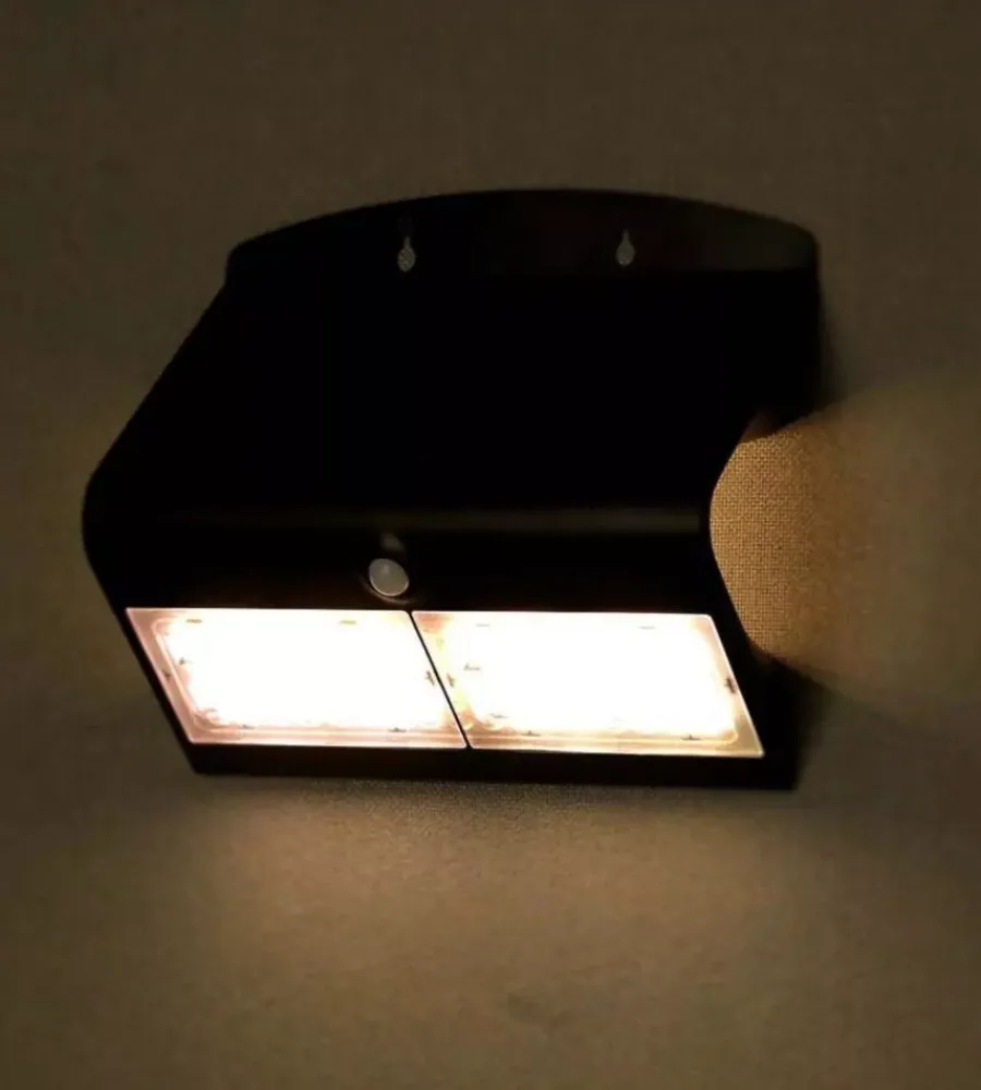 Illuminazione Per Esterno- Lampada led solare a muro da esterno vtac nero 4000k