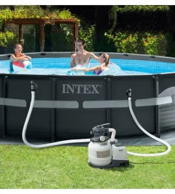 Piscine-Intex Piscina fuori terra con struttura rotonda "ultra xtr frame" pompa a sabbia antracite 549x132 cm - cod. 26330np
