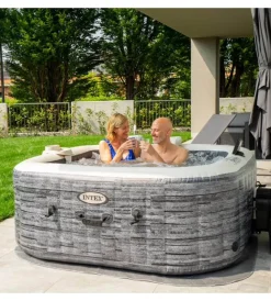 Piscina idromassaggio gonfiabile