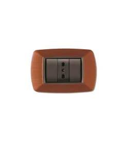 Serie Civili- Placca life 3 posti legno chiaro.
