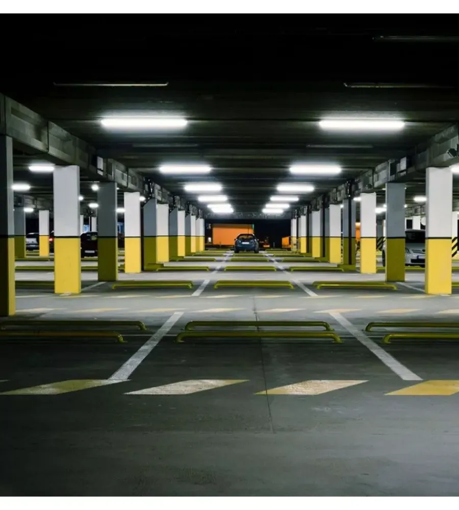 Illuminazione Per Interno- Plafoniera led impermeabile 70w 1,5m 4500k