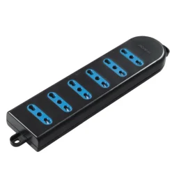 Poly Pool Multiprese Ed Adattatori|- presa multipla con 6 prese bivalenti nera