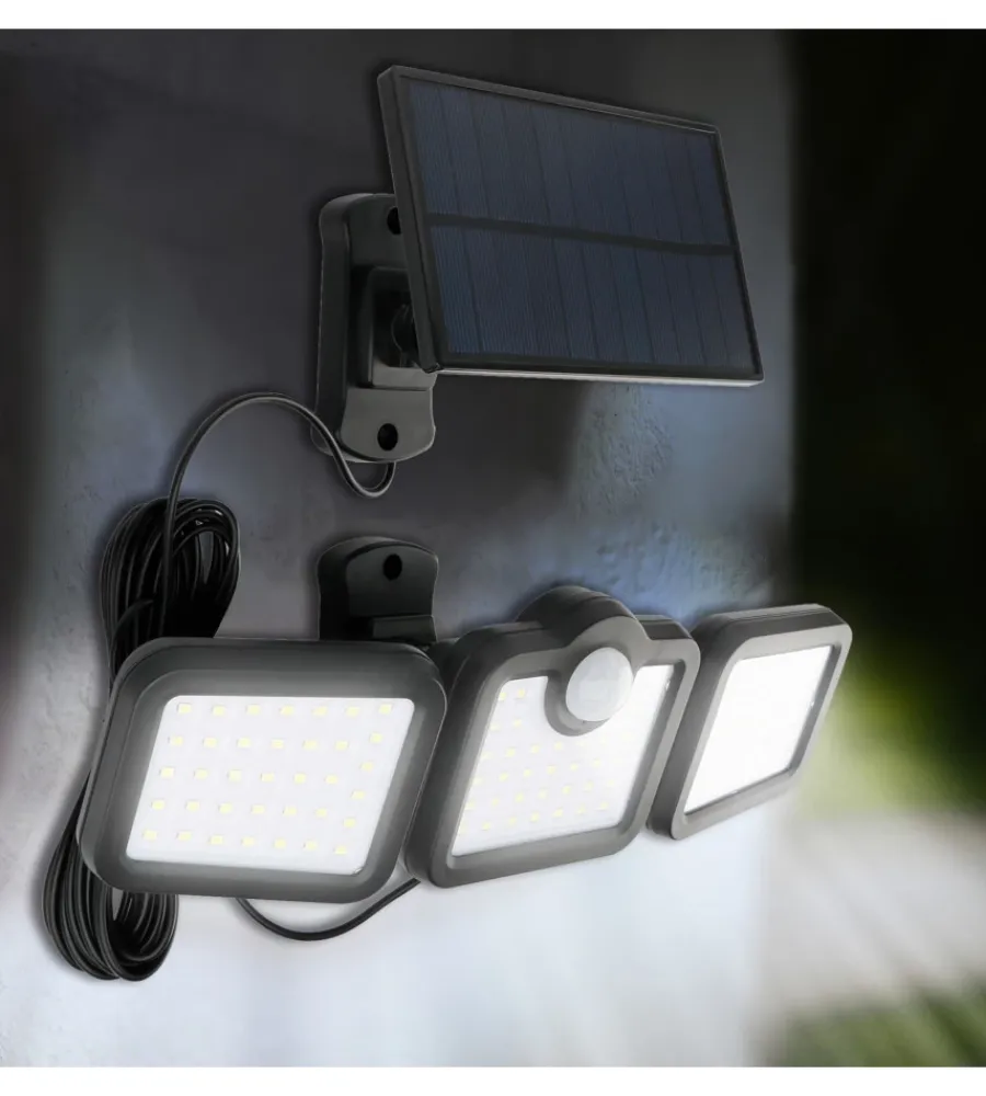 Illuminazione Per Esterno- Proiettore orientabile a led solare - con 3 pannelli - 108 led
