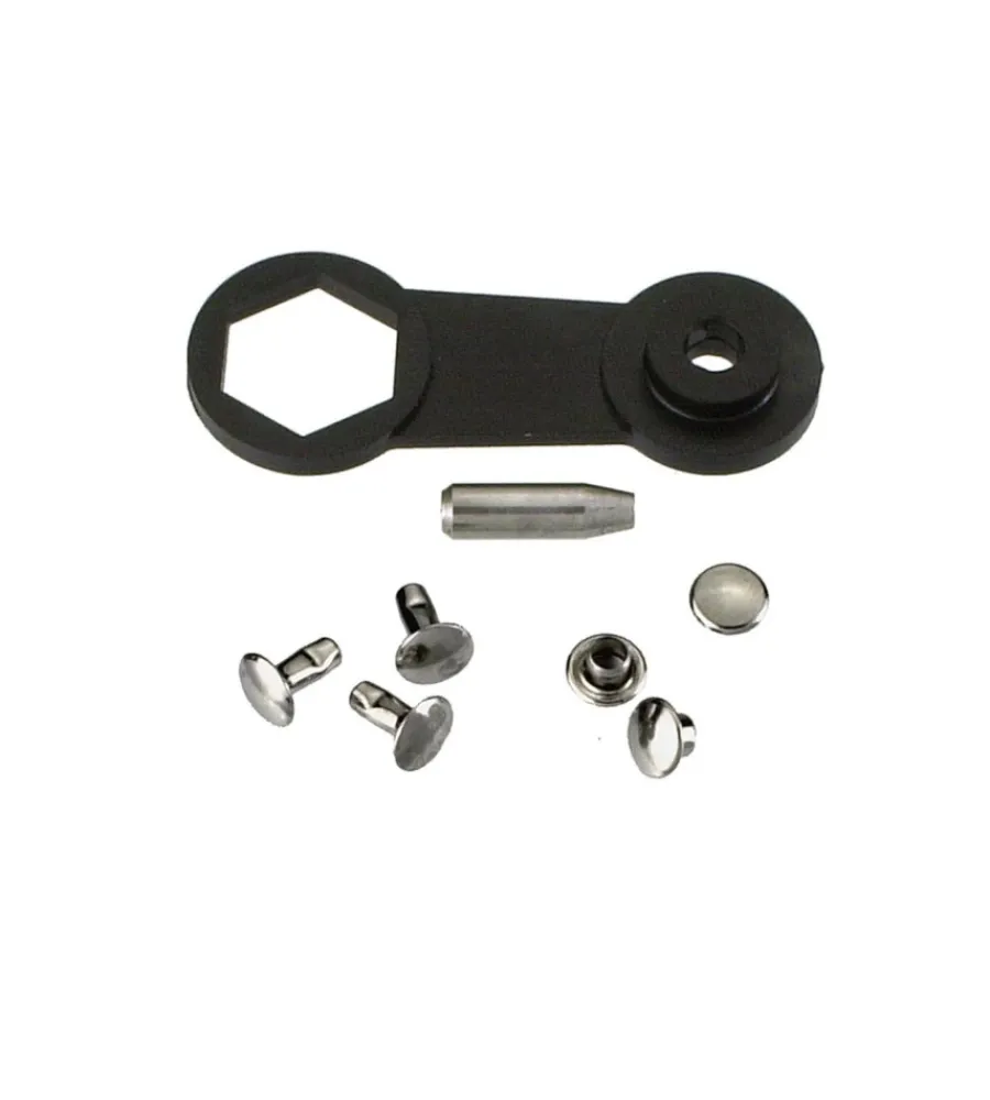 Sistemi Di Fissaggio- Rivetti 9 mm. - ottone nichelato - 15 pz.