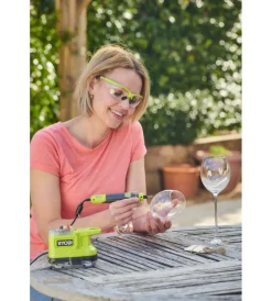 Ryobi Miniutensili|Utensile rotativo compatto a batteria