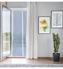 Tessile D'Arredo- Zanzariera magnetica per portafinestra "easy fix" bianca con chiusura centrale automatica 120x240 cm